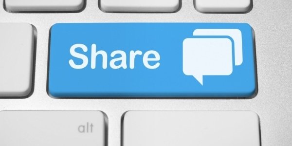 Social sharing Plugins
